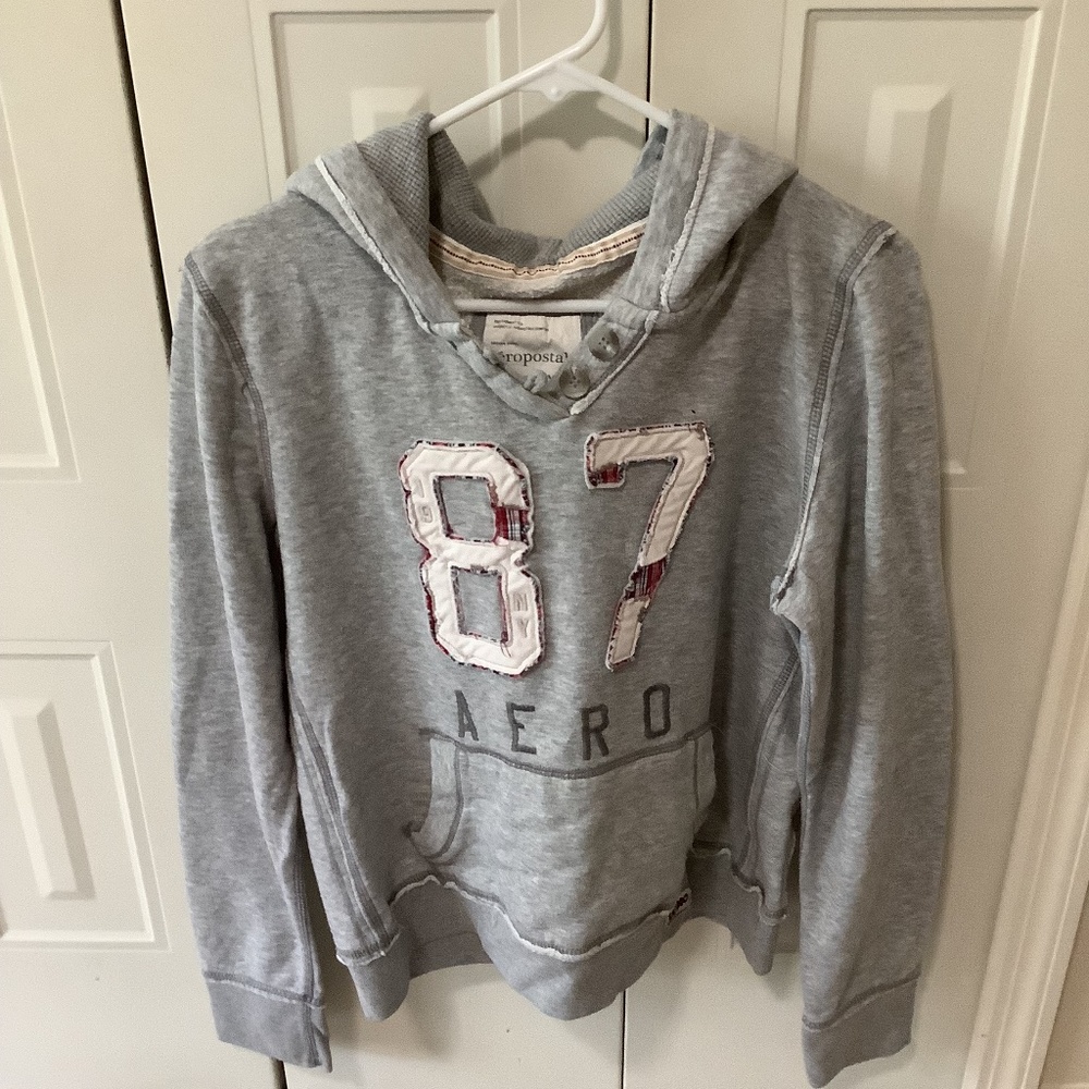 NWOT Vintage Style Aeropostale Sweatshirt, Grey w/appliqué,Size: Juniors XL